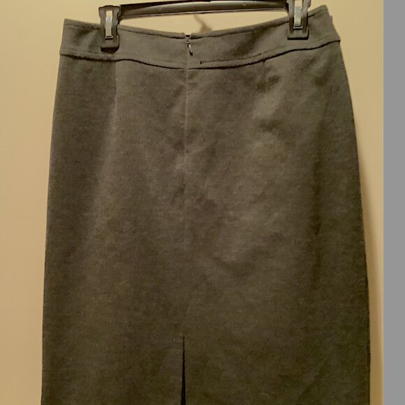 Grey Flannel Wool lined Skirt - Picture 5 of 8
